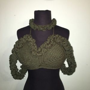 Crotchet ruffled off the shoulder halter top